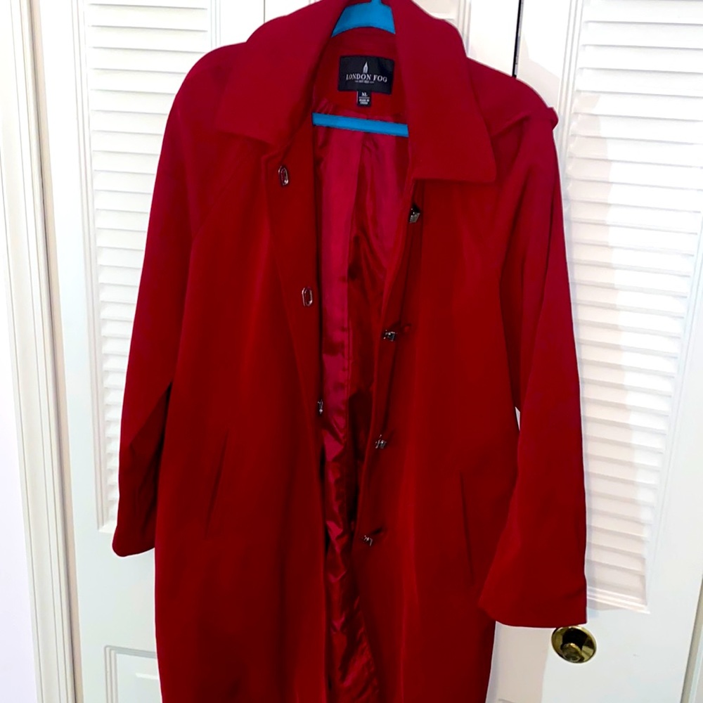 Red London Fog Trench Coat slightly worn great for Fall and winter weather.